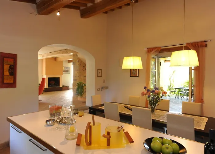 Costa Piccola With Private Pool In Umbria